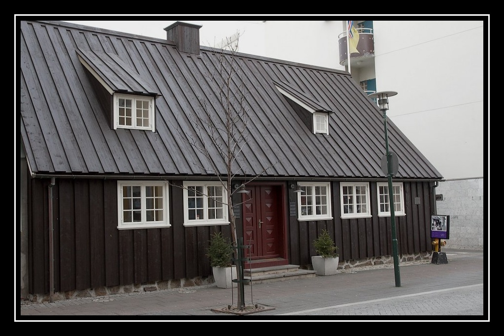 Dernire srie d'Islande (avant l't...) + 2 nouveaux ajouts Vieille-maison-Reykjavik