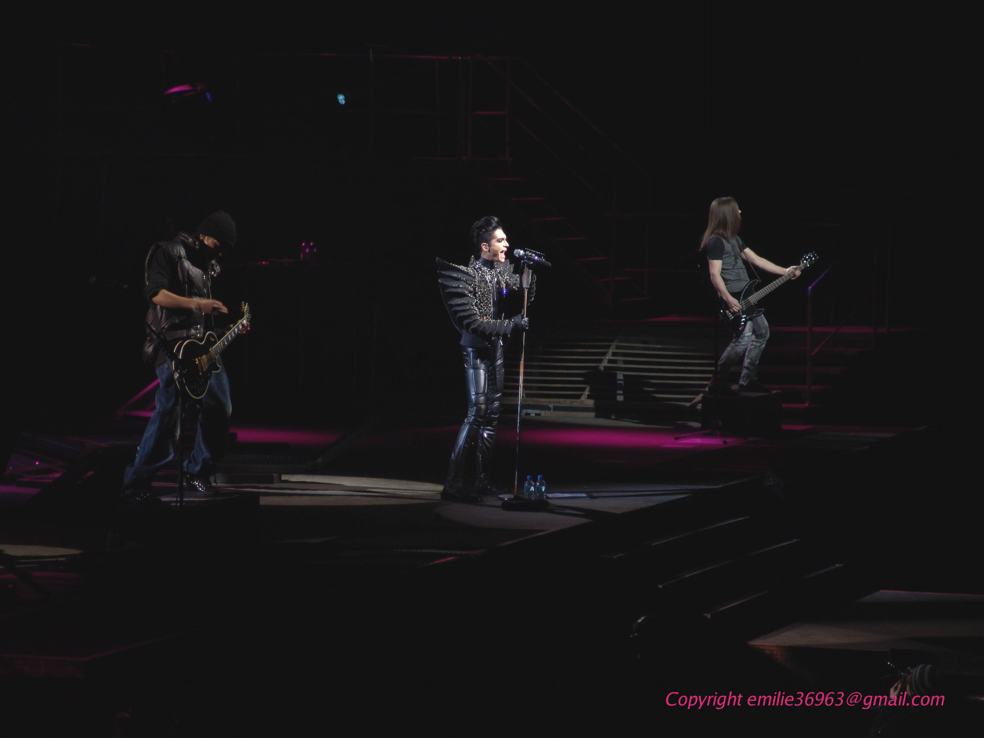 [Photos] Concert Bercy 14/04/2010 par emilie36963 1DSC00091