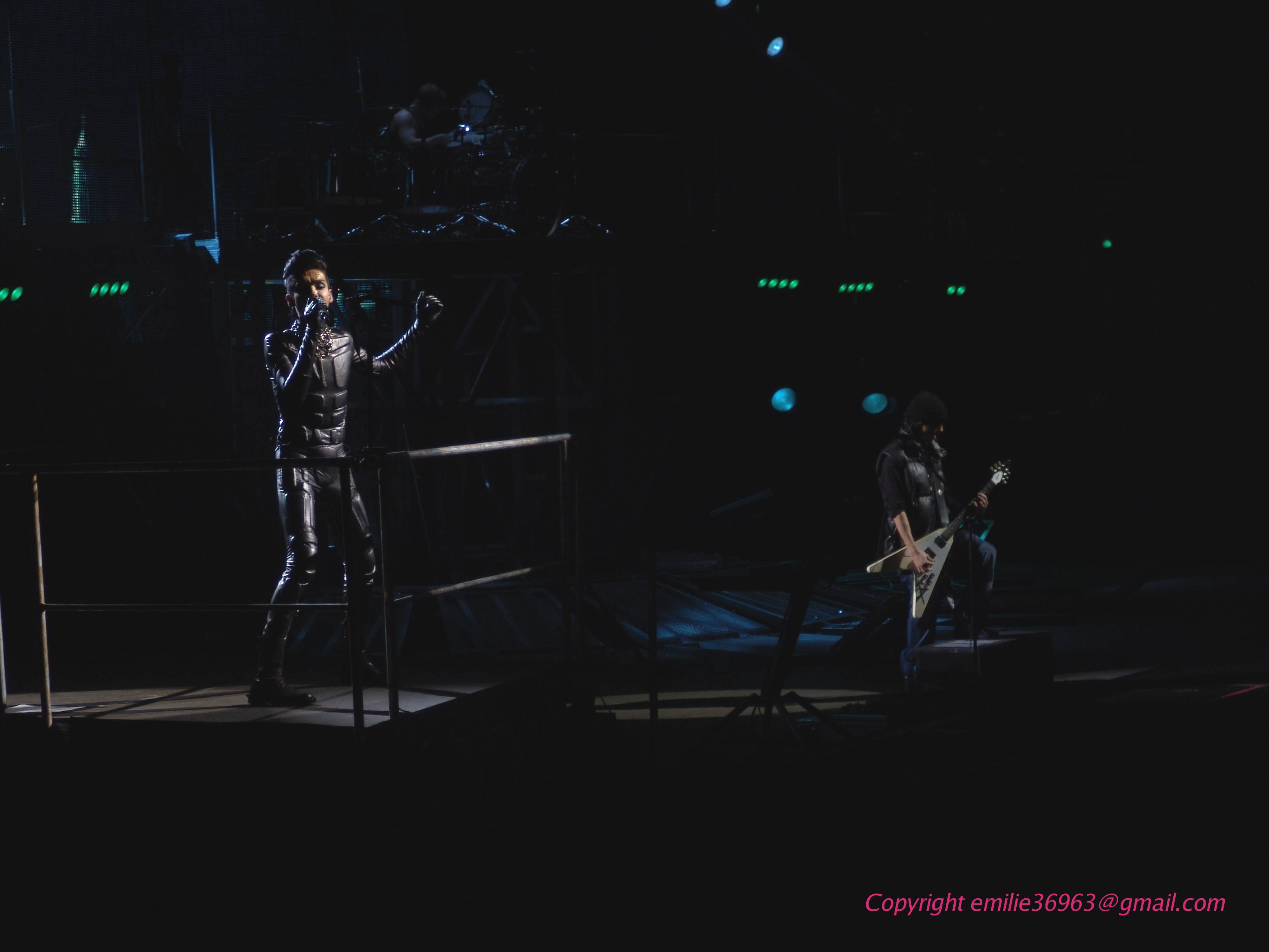 [Photos] Concert Bercy 14/04/2010 par emilie36963 1DSC00120