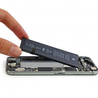 Thay màn hình iphone 6 giá rẻ nhất hiện nay TPHCM Thay-pin-iphone-6