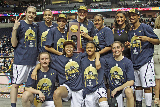 CONNECTICUT HUSKIES - 2014 NATIONAL CHAMPIONS WBB4