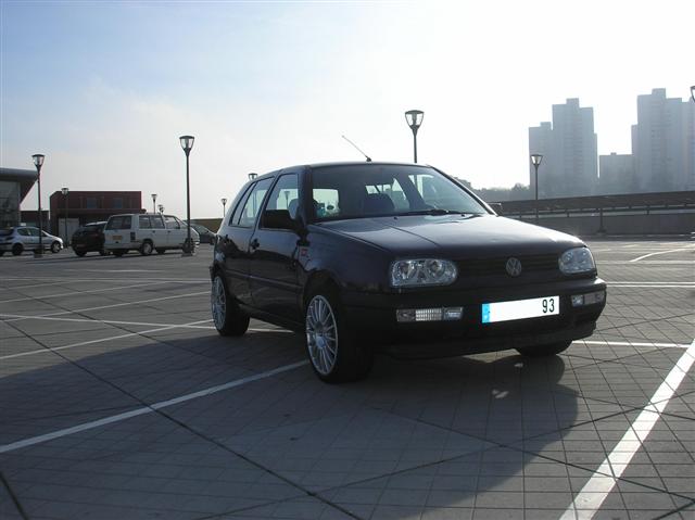 Ma Golf 3... Sub, ampli, KE, interieur...jantes Voir Page 10 - Page 5 PB270129%20(Small)