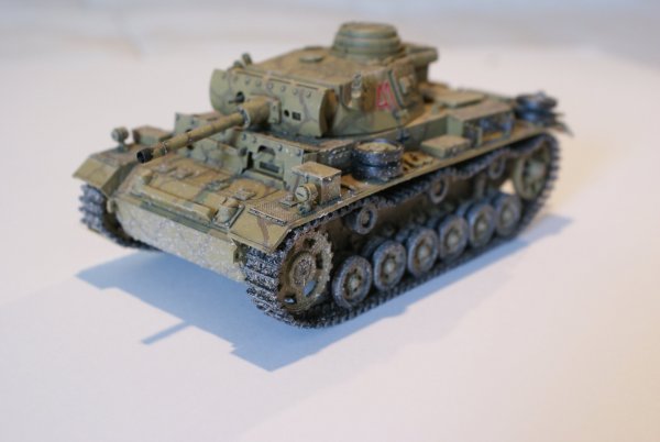 [Revell] FlammPanzer III 1/35 de reprise 2214ed43-fd52-4bb5-ae1b-d8ad012033e5