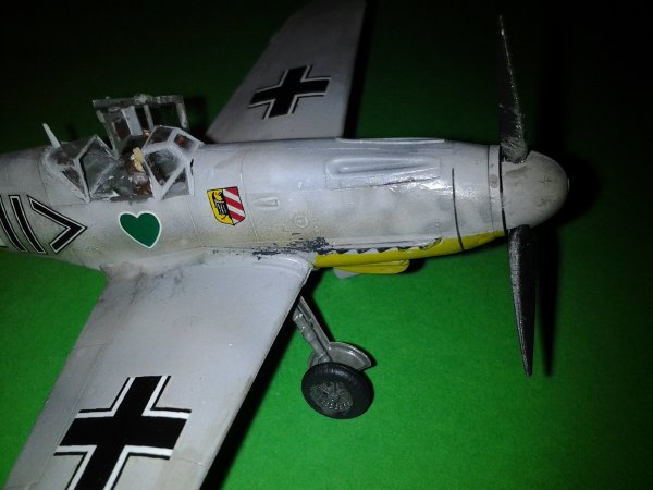 Messerschmitt Bf 109F-2 de Hans Philipp ( 4./Jg 54) - Zvezda A701bebd-e69e-448f-8419-7689df2050eb