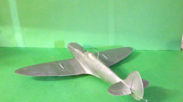 Seafire Mk.XV 1/48 - montage en commun Wulf/Skirinii76  A855d029-80f2-475a-9340-70d08012d008