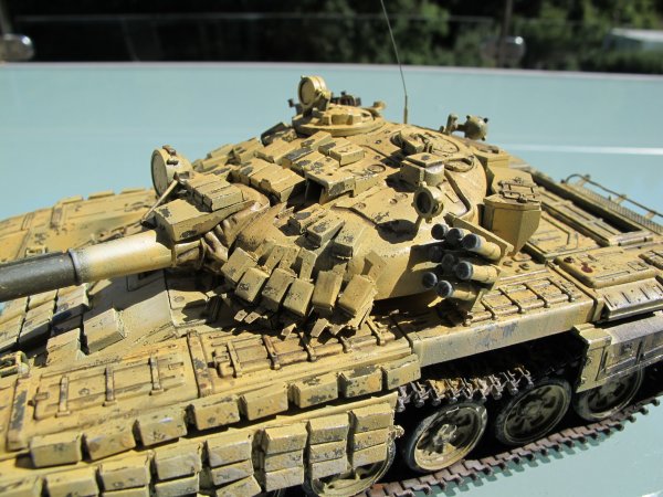 T-72 syrien 1:35 C87549c7-34a7-4ee8-afe2-6fb12638f422