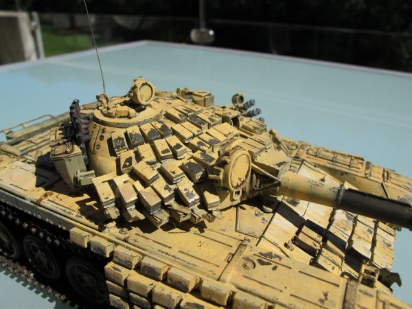 T-72 syrien 1:35 D9409e6e-6892-4aac-8a8f-e79aa780b3bc