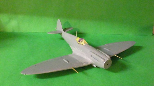 Seafire Mk.XV 1/48 - montage en commun Wulf/Skirinii76  F344cbc4-4a9c-4c7f-a3f8-4c5f6ddfbaa6