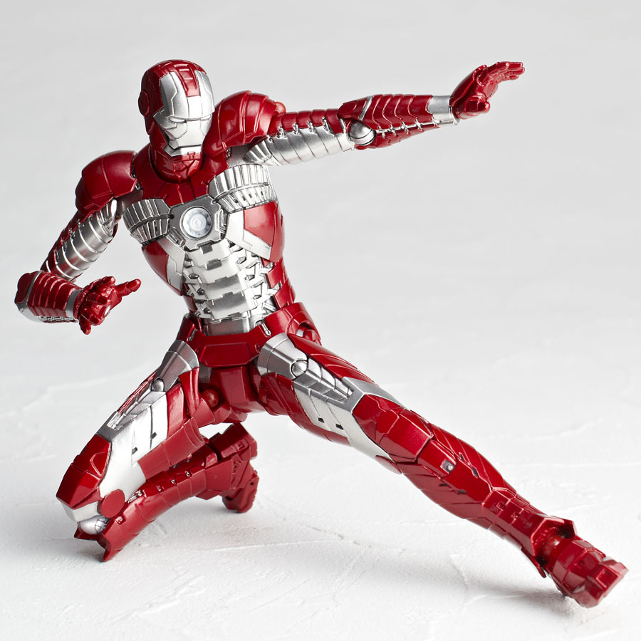 [Kaiyodo] Revoltech Iron Man Mark V Img041_zoom10