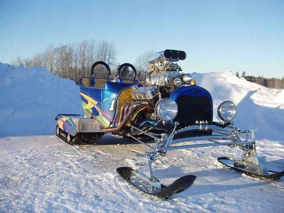 Something happening here. - Page 2 Canada_snowmobile_hotrod2