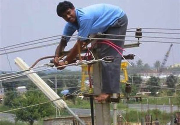 Why women live longer than men! Dumb7-1-620x430