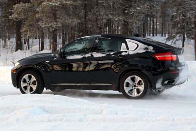 Шпионски снимки: BMW X6 Hybrid Bmw-x6-hybrid-4