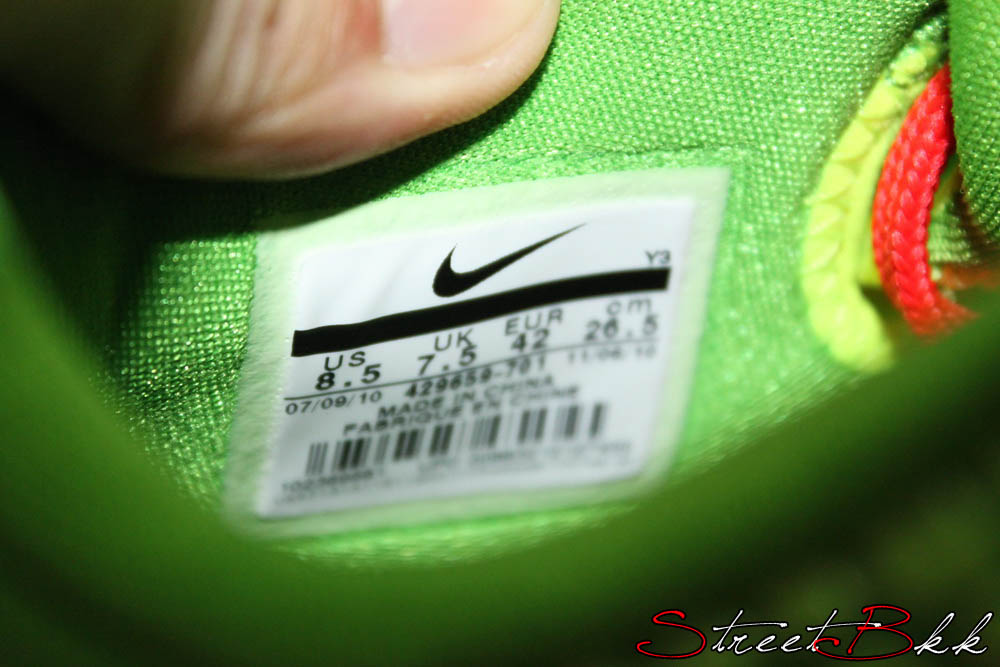 REVIEW !!! KOBE VI GRINCH X'MAS S10079124-17