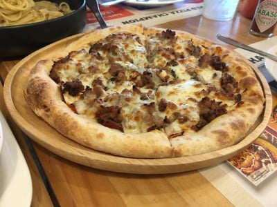 CÙNG REVIEW PIZZA HẢI PHÒNG KHÁM PHÁ 10 LOẠI PIZZA “LẠ” NHẤT THẾ GIỚI F89ba2b8da2e4a558a5a18d4db92ffa1