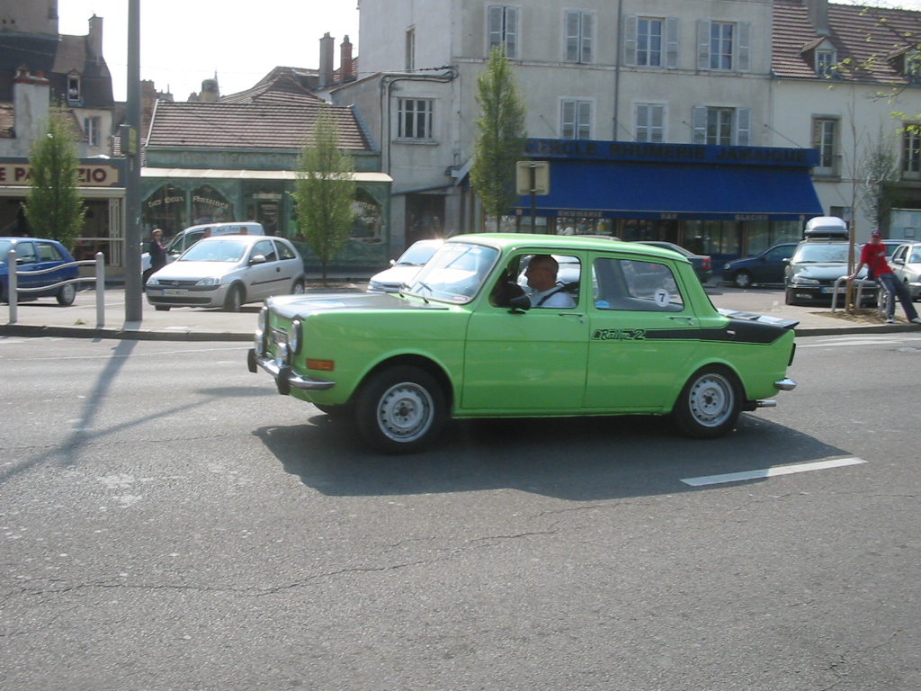 Ronde de Bourgogne Historique demain samedi 14... 015