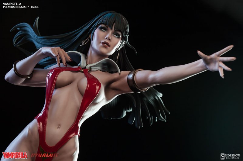 Action Figures: Marvel, DC, etc. - Página 4 300300-vampirella-003-1