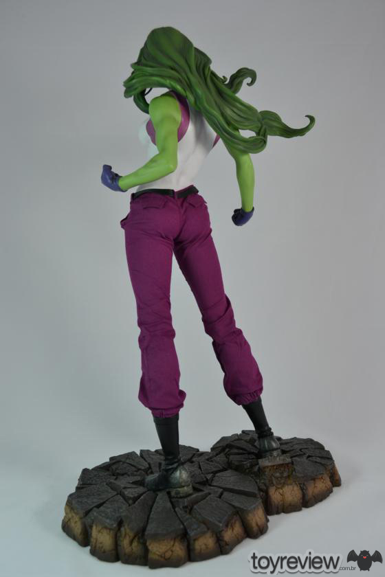 [Kotobukiya] BBB - Big Bundas Bishoujo (NSFW) - Página 3 She-hulk-mulher-hulk-sideshow-toyreview.com-241