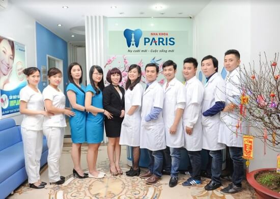 Dán Veneer sứ là gì? Dán răng sứ có tốt không?? Bac-si-paris-va-tro-thu-nha