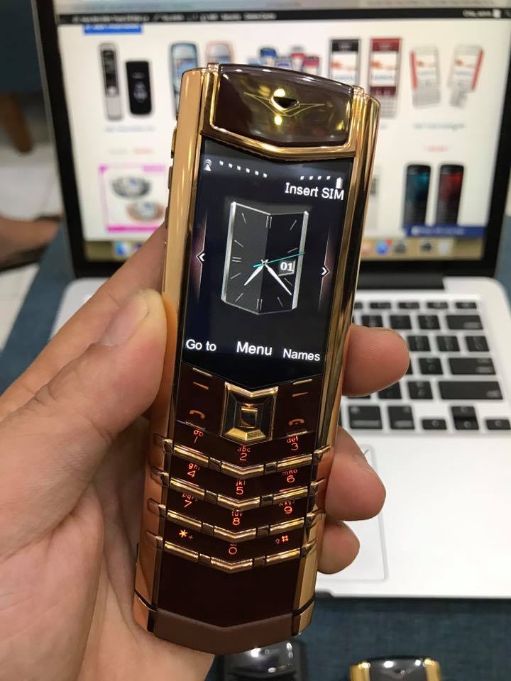 Phân biệt vertu super fake, fake trên 2 dưới 1, fake 2 Vertu-fake-loai-1