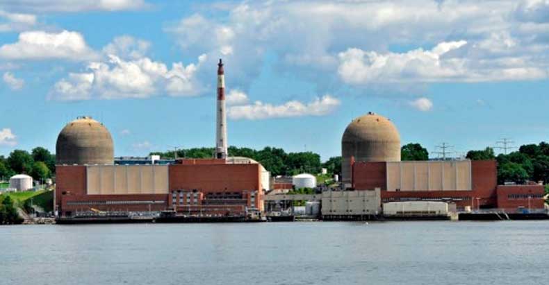 65,000% Spike In Radiation Outside New York Nuclear Plant Is Likely Worse Than Fukushima Money-farmer-crops-735-270