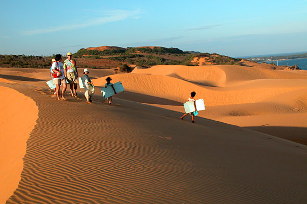 DU LỊCH PHAN THIẾT - MŨI NÉ NHỮNG ĐIỂM ĐẾN KHÔNG THỂ BỎ QUA Du-lich-phan-thiet-mui-ne-1