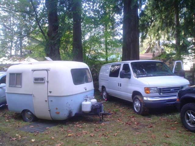 HOOTENANNY! Sept 20-21-22, North Bend, WA  VAN RUN DSC09040