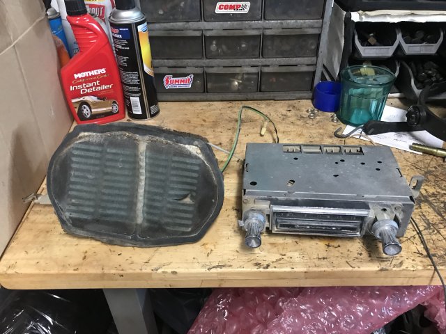 What OEM radio in a 1st gen? Tp7uXKsOTMGxl5CwN3qXqQ