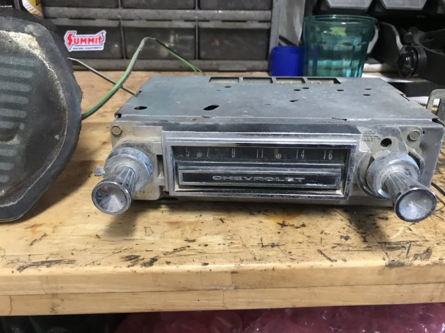 What OEM radio in a 1st gen? G0LL_o5oQA219H5_Lj2wxQ