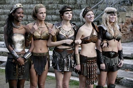 Women Wearing Revealing Warrior Outfits - Page 9 Antm10-wearespartans_1209670619