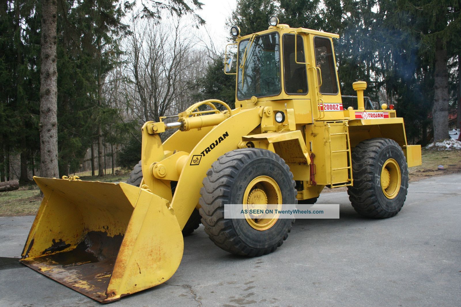 pale caricatrici TROJAN 1989_trojan_2000z_wheel_loader_3yd_bucket_1_lgw