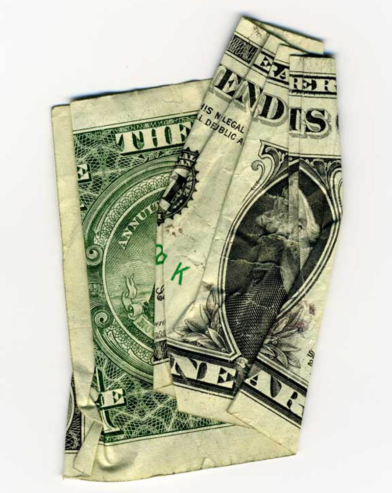 ரசனையான புகைப்படம்! - Page 5 Money-currency-art-dan-tague-the-end-is-near