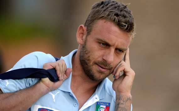 16 Daniele De Rossi - Page 26 144190hp2