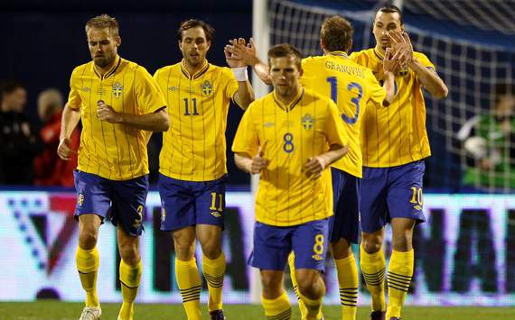 Inglaterra, Francia, Suecia y Ucrania presentan sus camisetas para la EURO 2012. Así vestirá el Grup 174967hp2