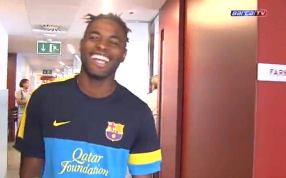 Alex Song lucirá el 25 en el Barcelona 204441hp2