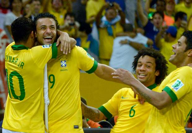 Brazil 3-0 Tây Ban Nha: Selecao đăng quang xứng đáng 292426hp2