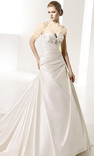 أزياء عروساة 10051623512596