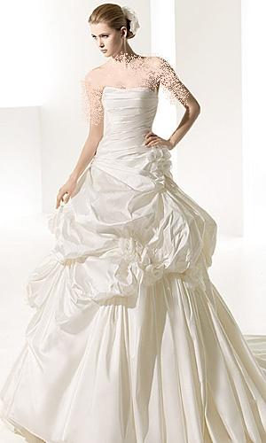 أزياء عروساة 10051623521951