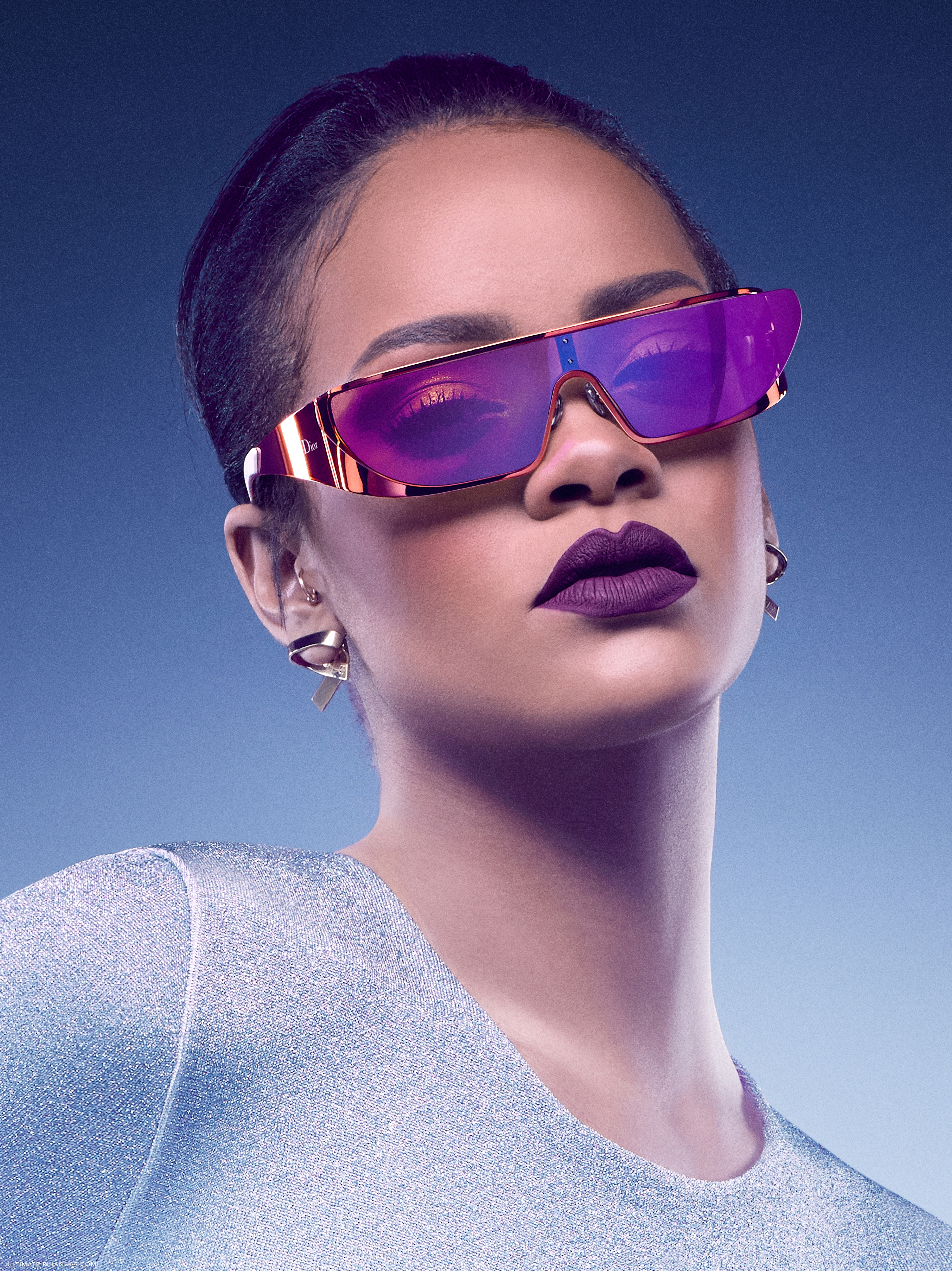 Rihanna    - Página 4 Dior_004
