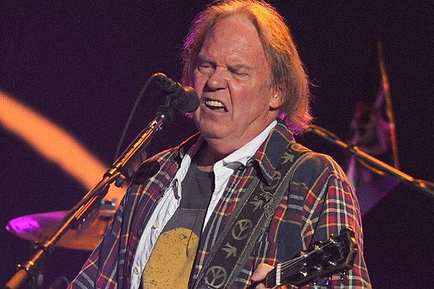 *ÚLTIMA HORA* NEIL YOUNG sólo CANCELA Barcelona - CUP no gustar Poble Espanyol  - Página 3 Neil-Young1