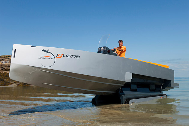 The M/Y Bright Star - Page 2 Iguana-29-boat