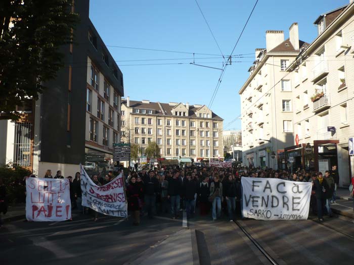 manif du 15 novembre contre la LRU 2007-11-15-008