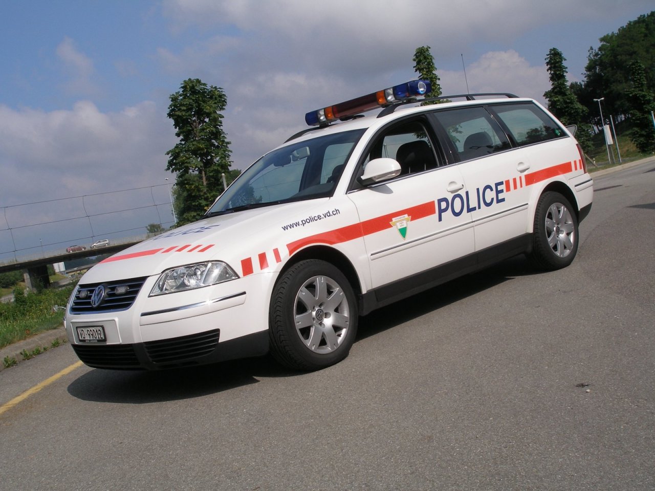 Les Vw dans la gendarmerie,pompiers,ambulance et militaire 0832925d19