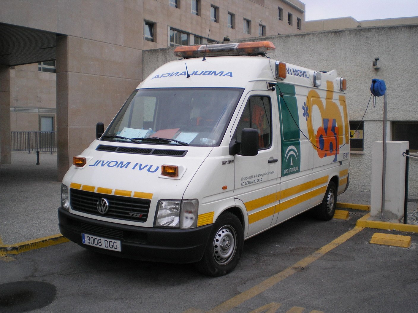 Les Vw dans la gendarmerie,pompiers,ambulance et militaire 1065e01e24