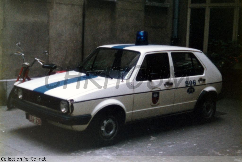 Les Vw dans la gendarmerie,pompiers,ambulance et militaire 112acb1057