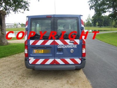 Nouvelle camionnettes de Gendarmerie 7f9df244b9