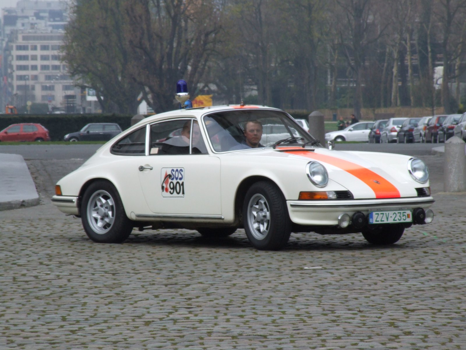 Porsche Gendarmerie E0b07bdbb1