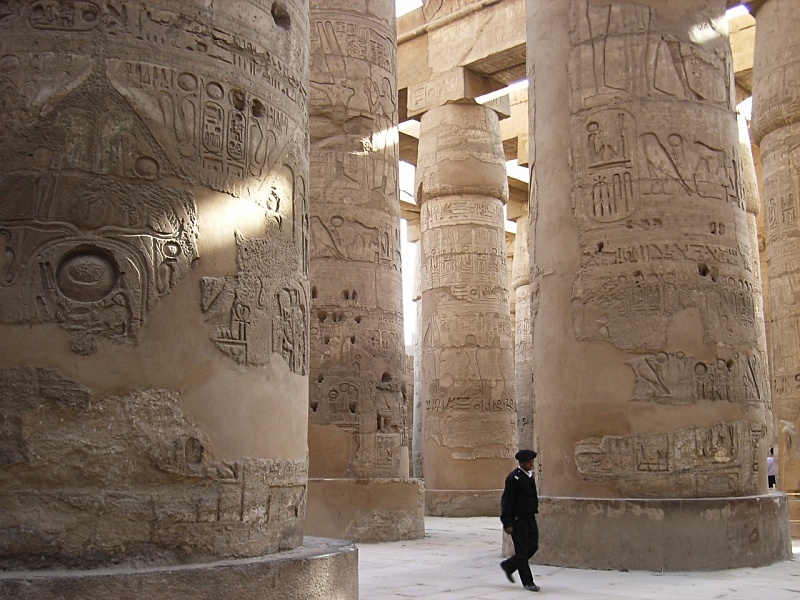 الأقصر.. نبع الحضارة سحر الماضى ودلال الحاضر Luxor050