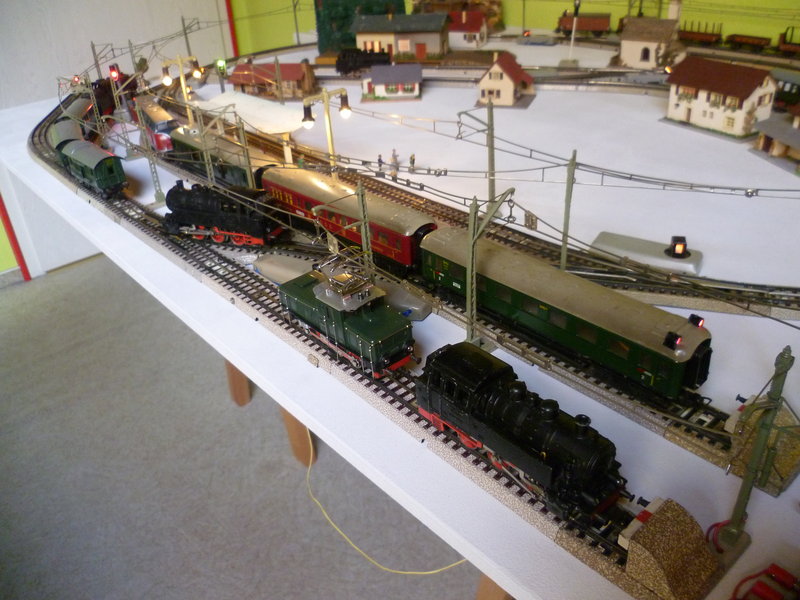 Märklin Nostalgieanlage im Bau - Seite 2 10304610vz