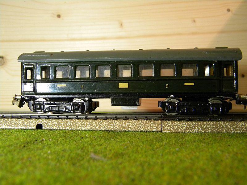 D-Zug-Wagen 1. und 2. Klasse, grün; Märklin-Nummer 341-4 (1938/1939) 10764321rq