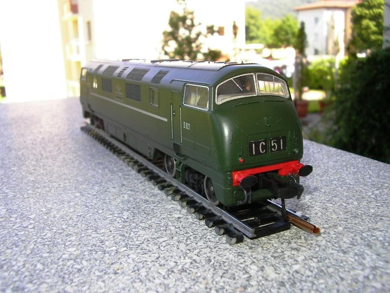 British Railways Warship Class 10855210il